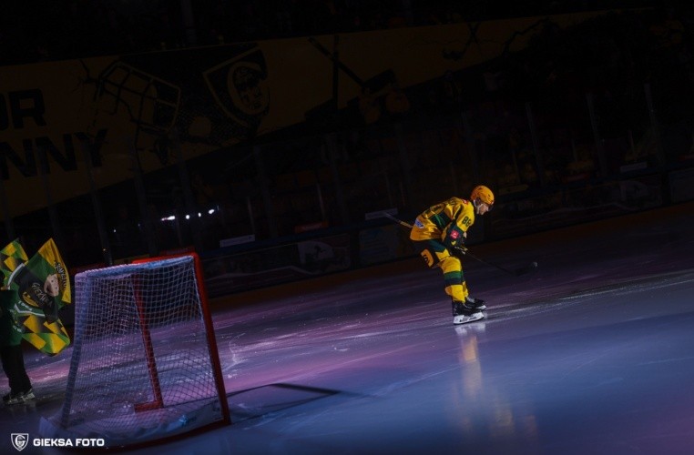 Przed meczem GKS - STS