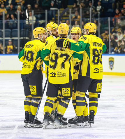 Pewne zwycięstwo z Sanokiem [RELACJA]