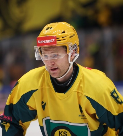 Kontuzja Joony Monto